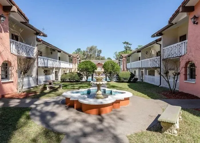 Hotel 6 Tallahassee, Fl North Monroe