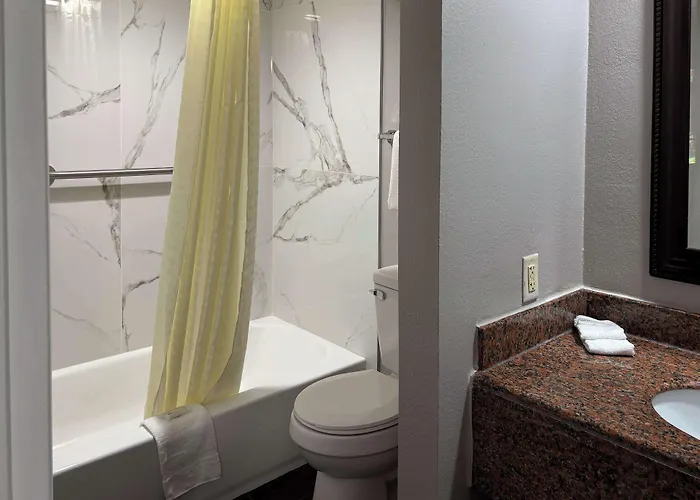 Hotel 6 Tallahassee, Fl North Monroe Tallahassee